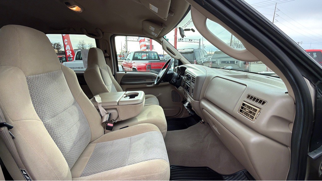 2004 Ford F-250 Image 8