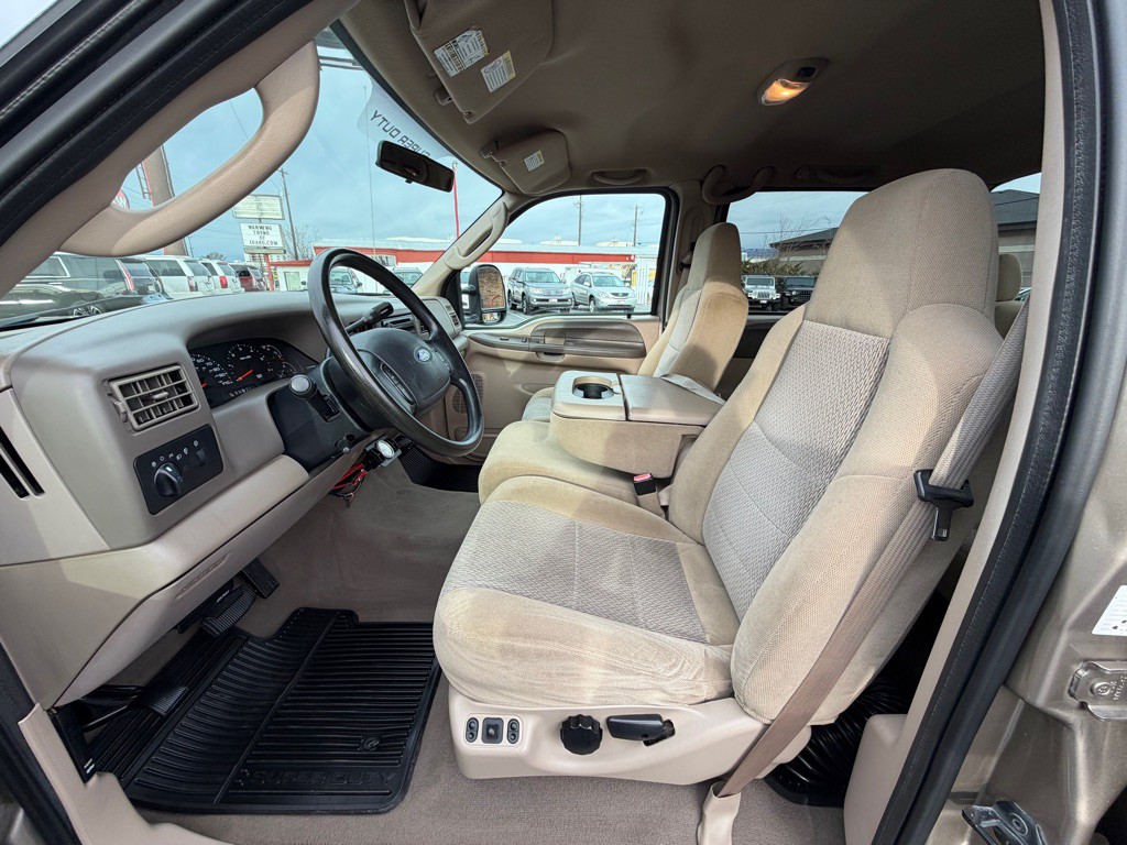 2004 Ford F-250 Image 9