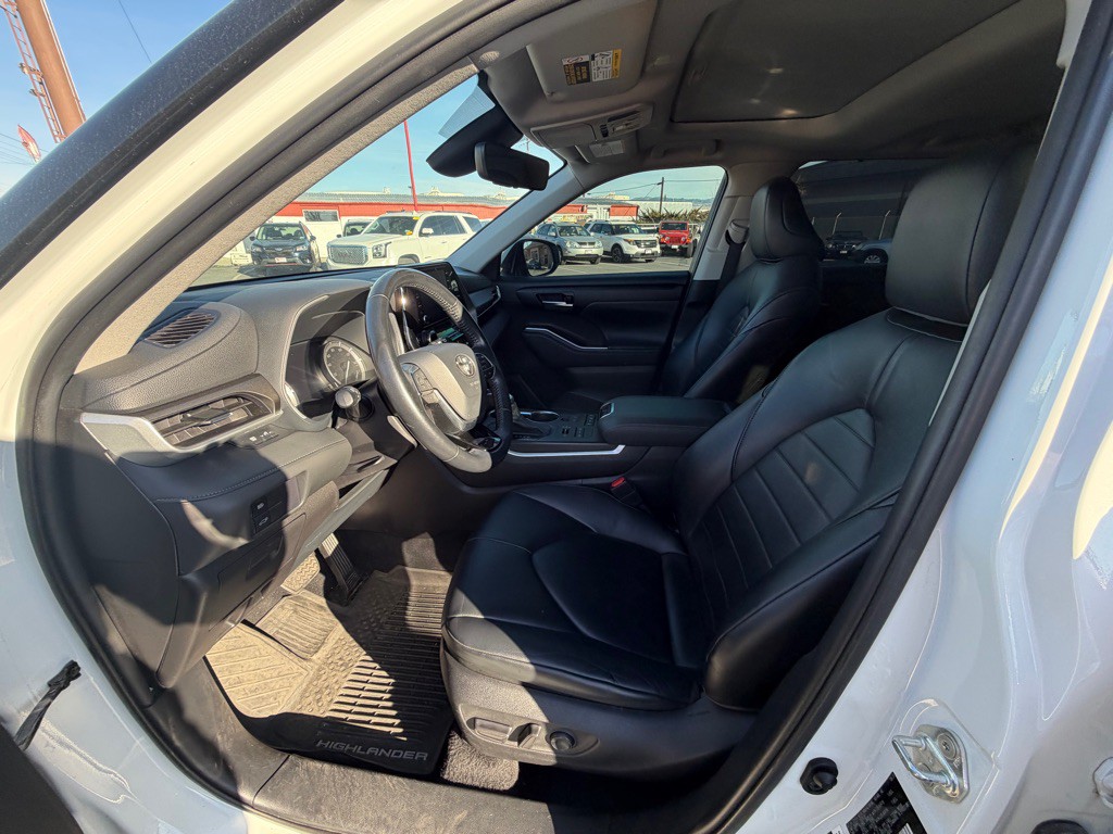 2020 Toyota Highlander Image 10