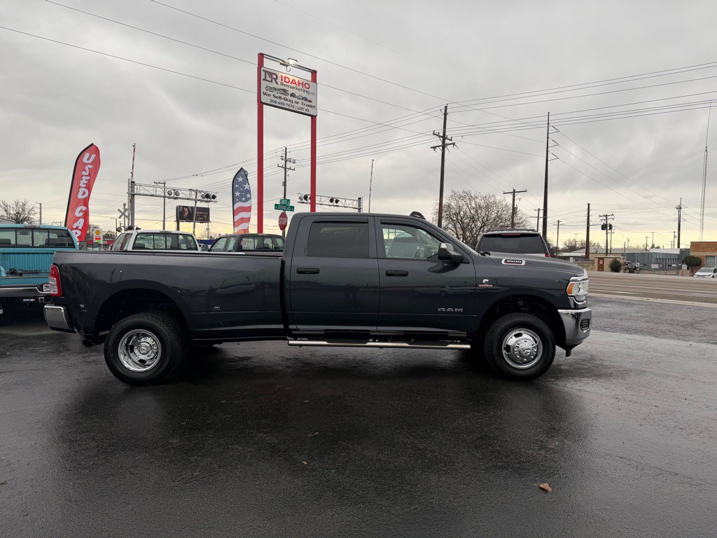 2019 RAM 3500 Image 6