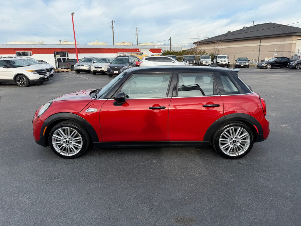 2015 MINI Cooper Image 3