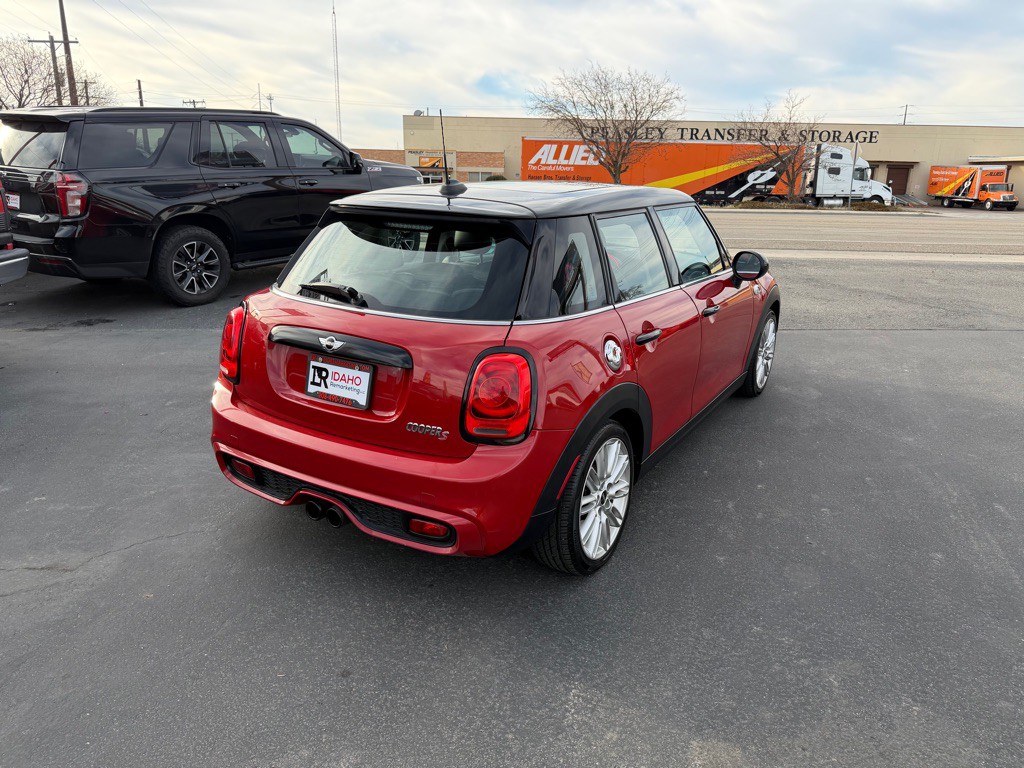 2015 MINI Cooper Image 5