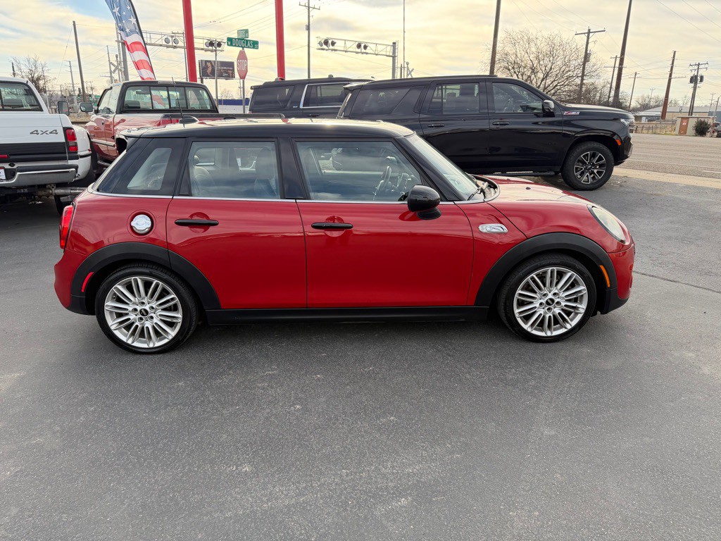 2015 MINI Cooper Image 6