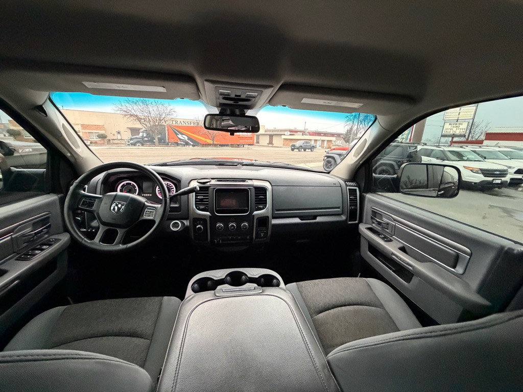 2013 RAM 2500 Image 10