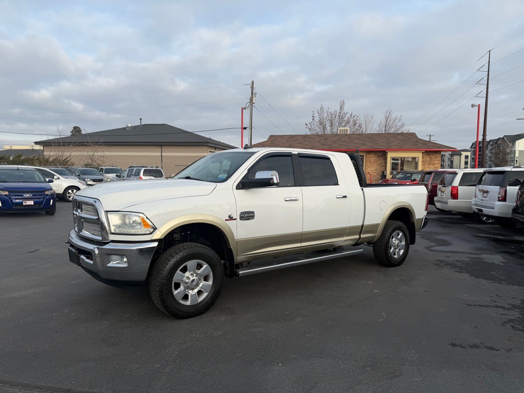 2013 RAM 3500 Image 2