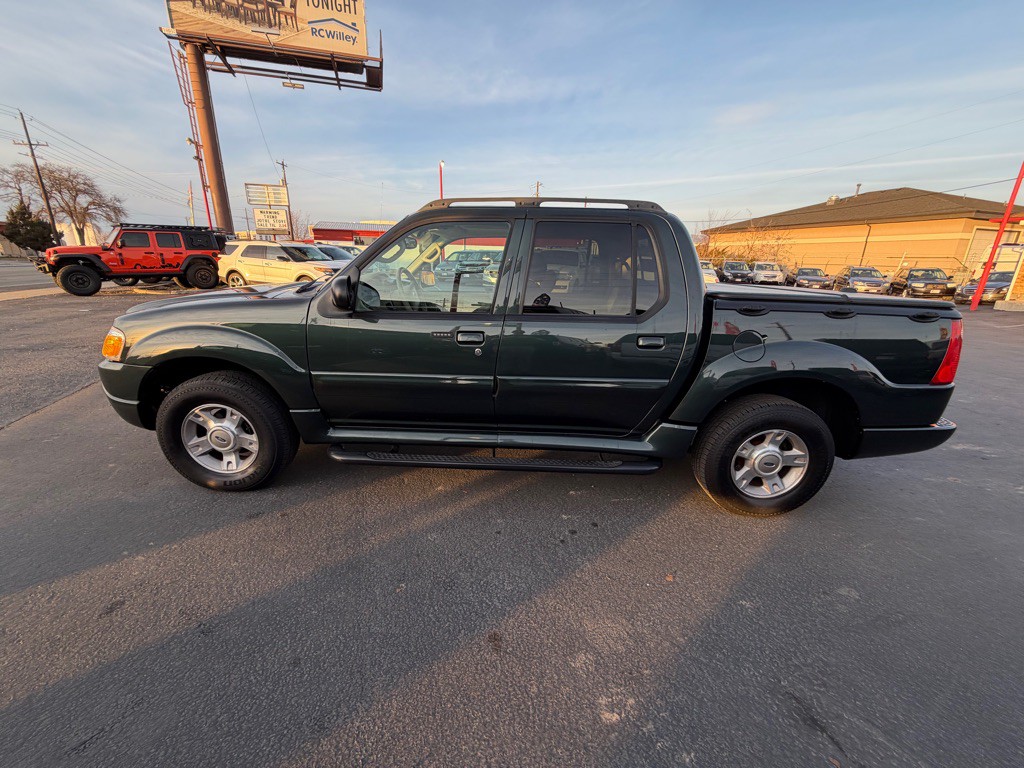2004 Ford Explorer Image 3