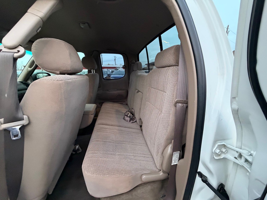 2002 Toyota Tundra Image 9