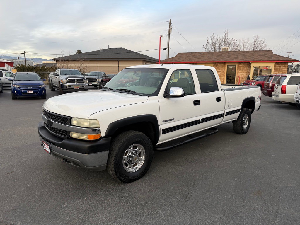 2001 Chevrolet Silverado 1500 Image 2