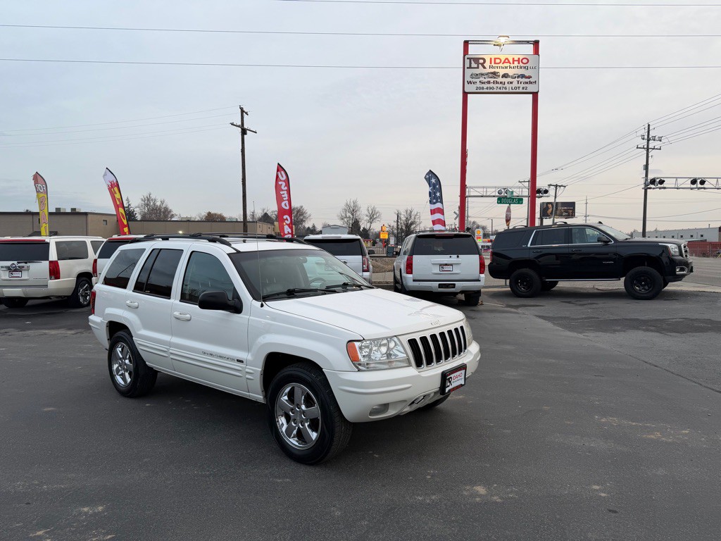 2003 Jeep Grand Cherokee Image 1