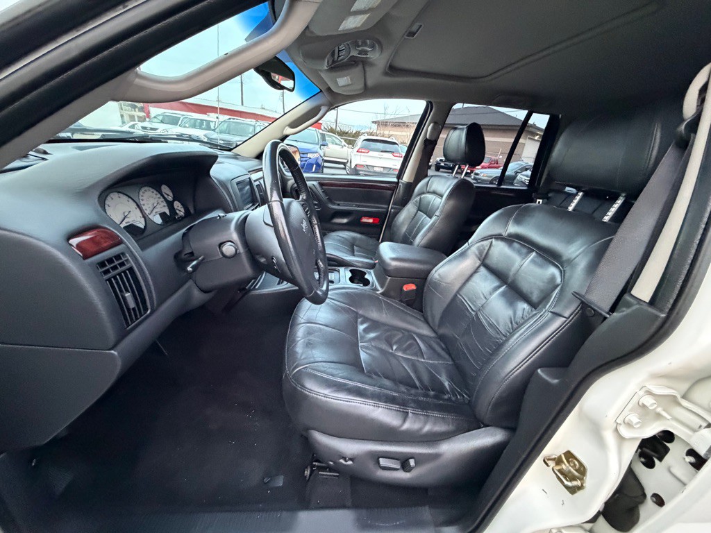 2003 Jeep Grand Cherokee Image 10