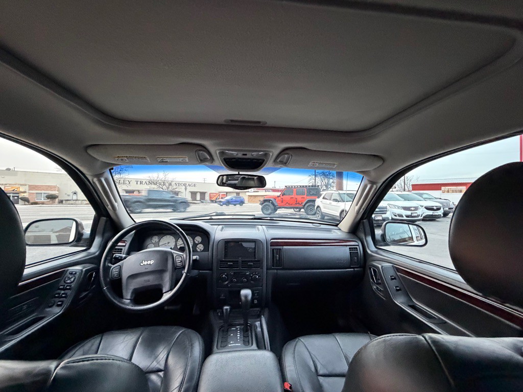 2003 Jeep Grand Cherokee Image 11