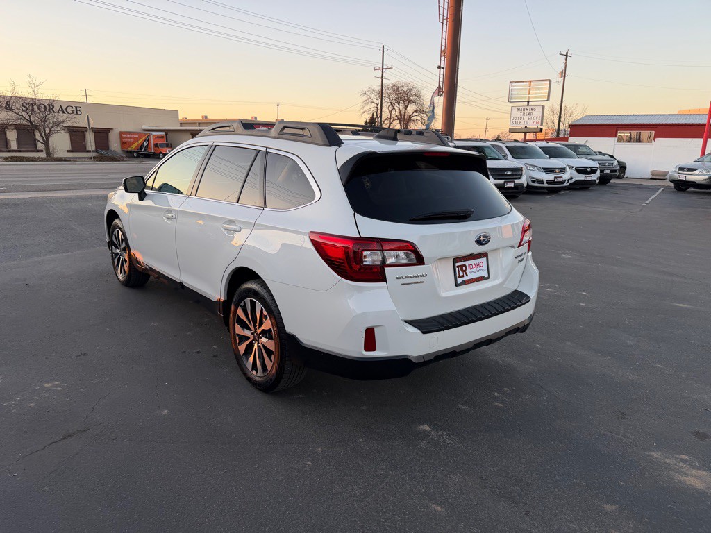 2016 Subaru Outback Image 4
