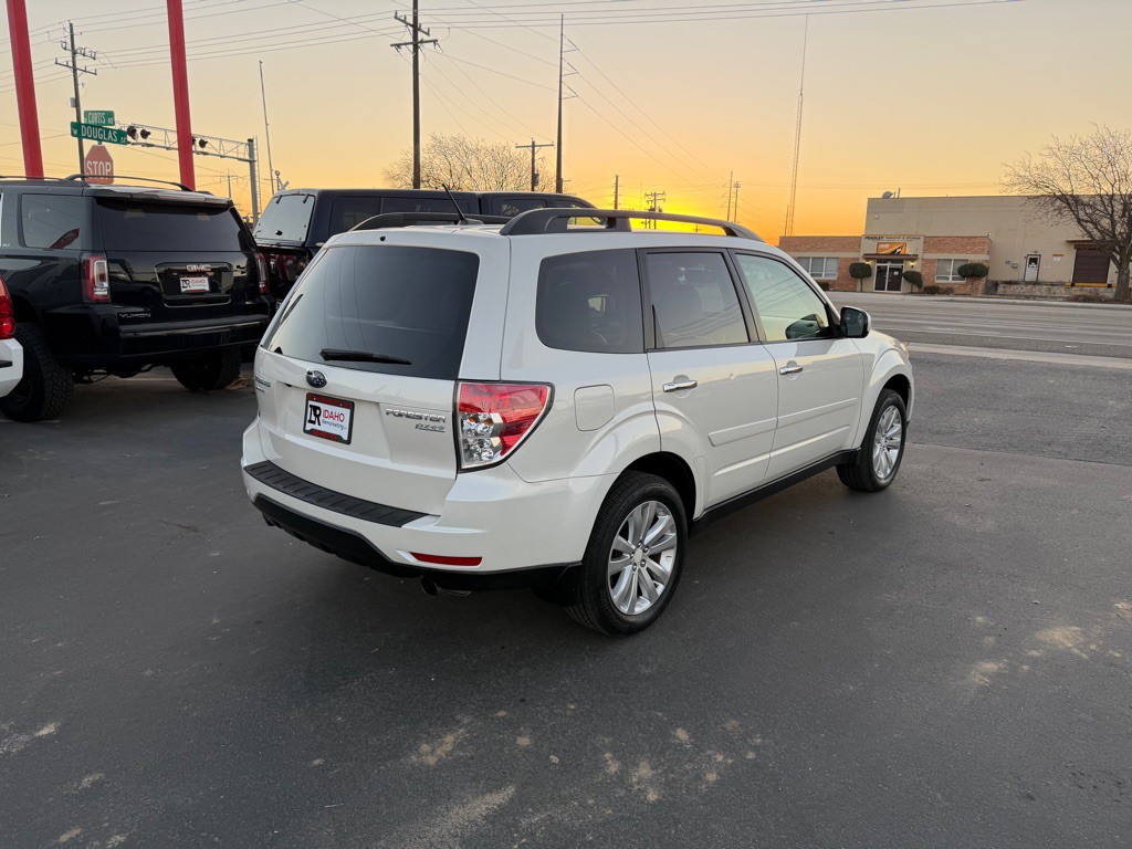 2012 Subaru Forester Image 5