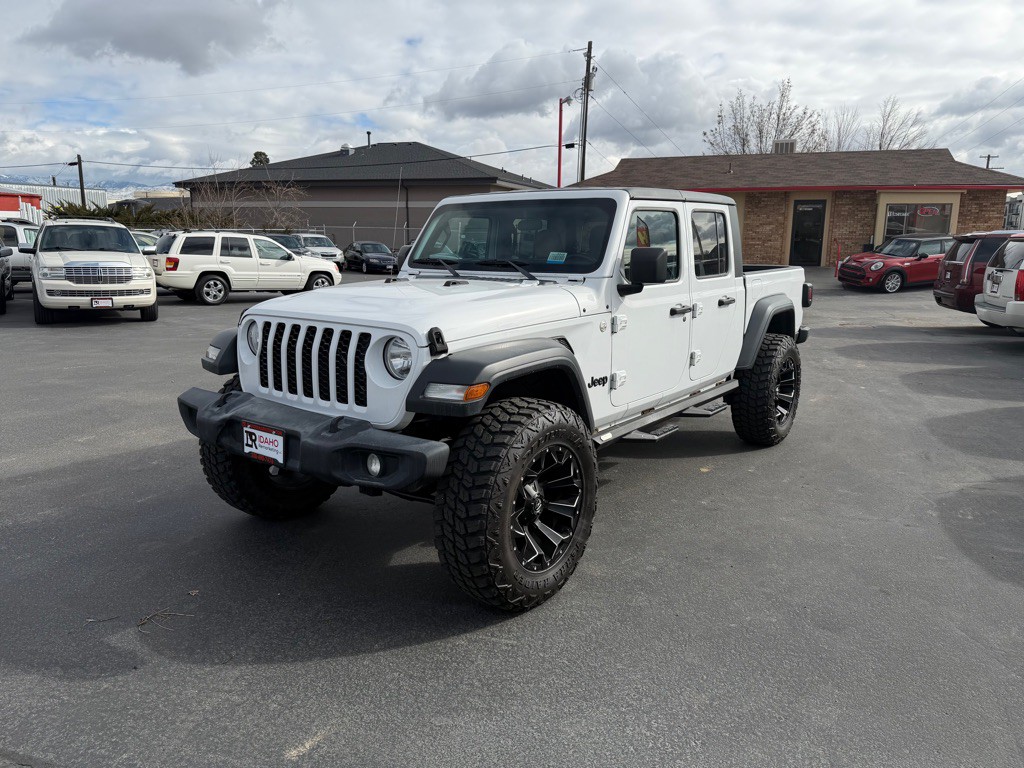 2020 Jeep Gladiator Image 2