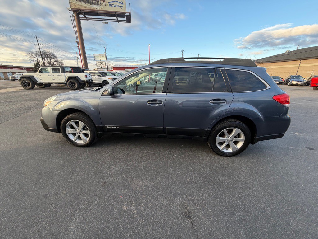 2013 Subaru Outback Image 3