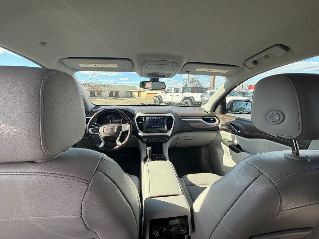 2019 GMC Acadia Image 10