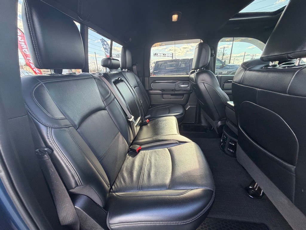 2022 RAM 2500 Image 8