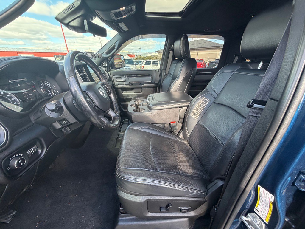 2022 RAM 2500 Image 9