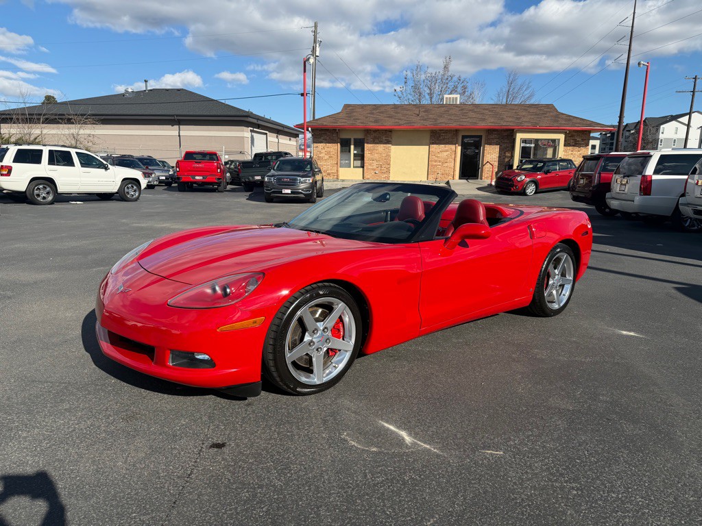 2006 Chevrolet Corvette Image 2
