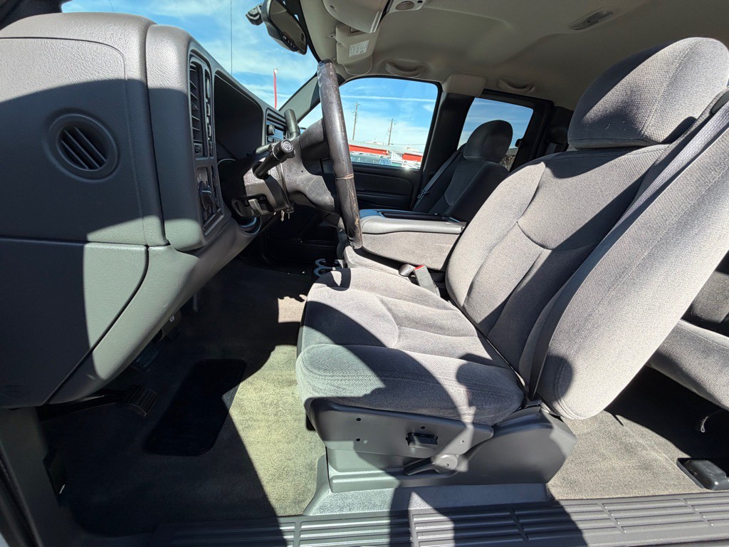 2006 GMC Sierra Image 10