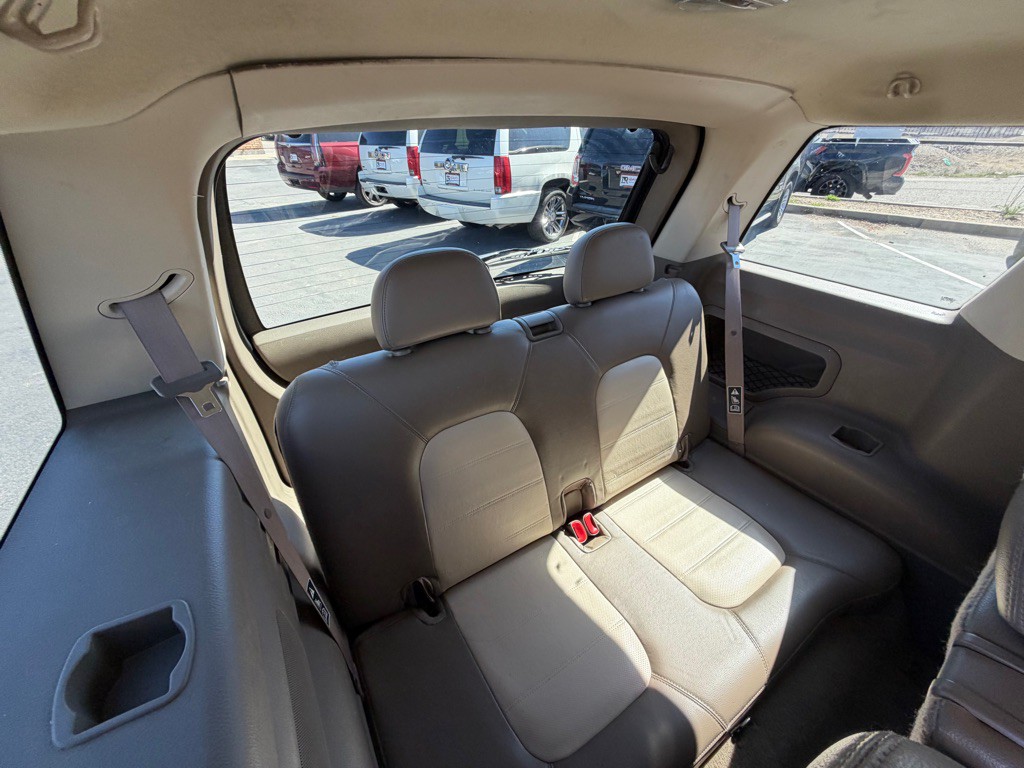 2003 Ford Explorer Image 7