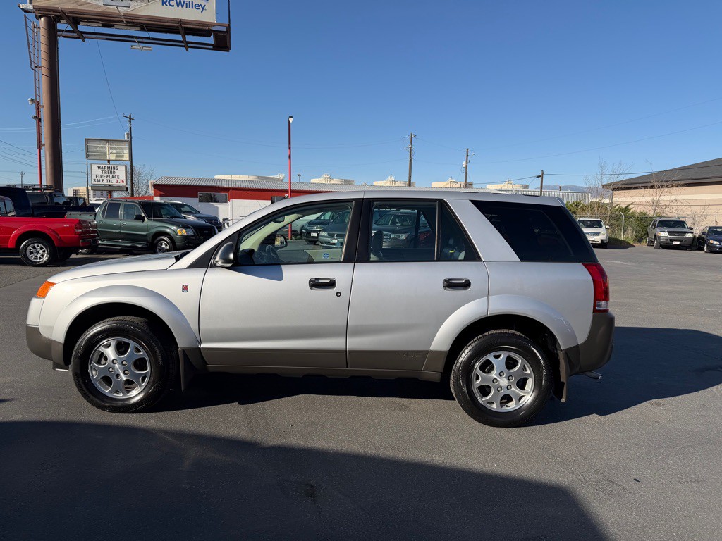 2003 Saturn Vue Image 3