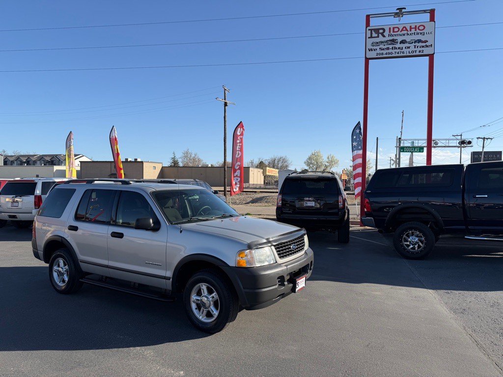 2004 Ford Explorer Image 1