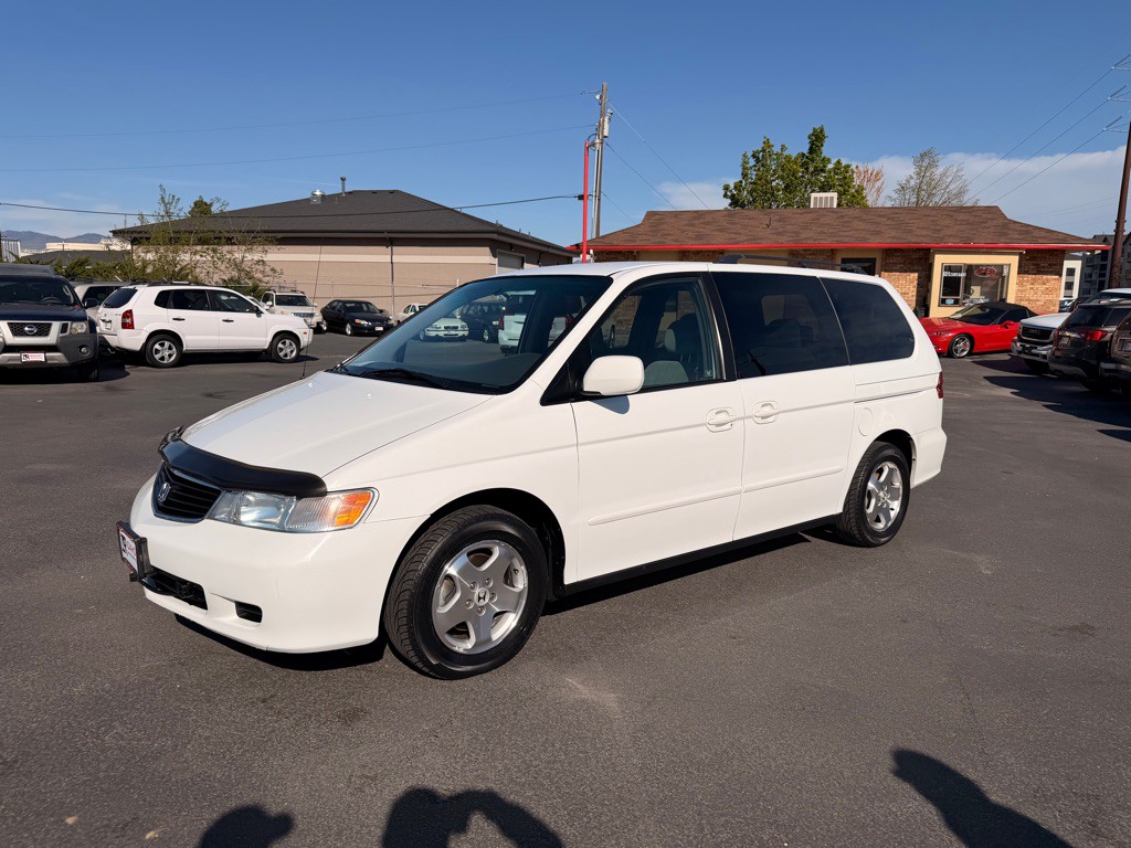 2001 Honda Odyssey Image 2