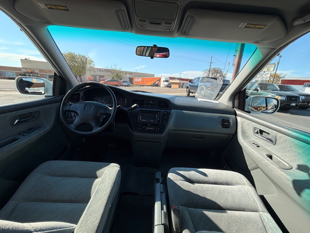2001 Honda Odyssey Image 10