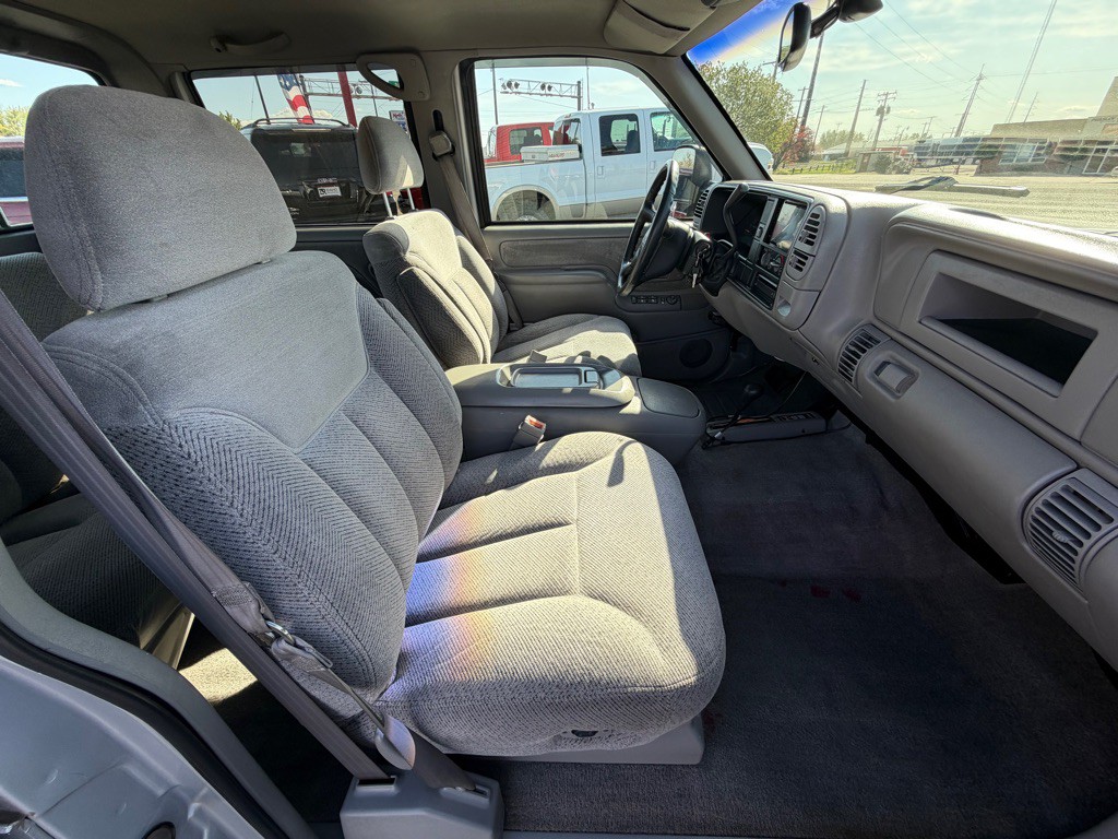 1997 GMC Sierra Image 7