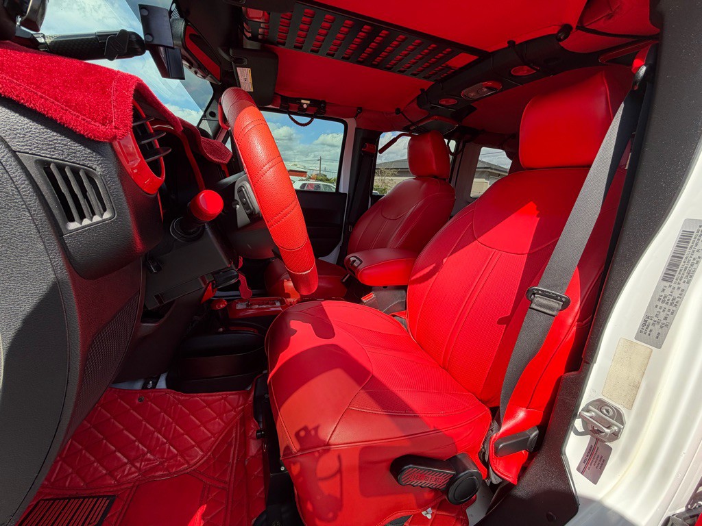 2015 Jeep Wrangler Unlimited Image 10