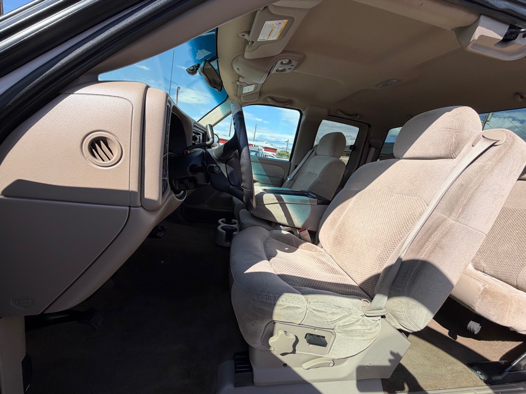 2001 Chevrolet Silverado 1500 Image 10