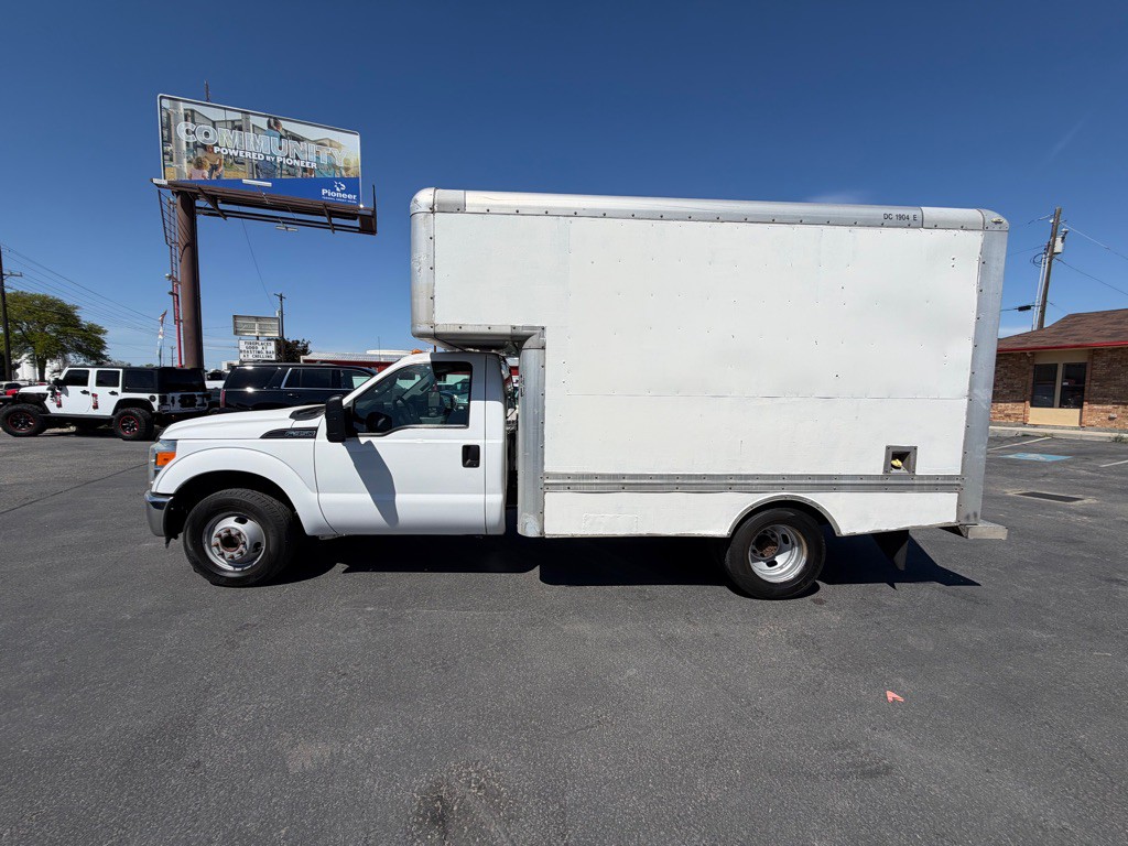 2016 Ford F-350 Image 3