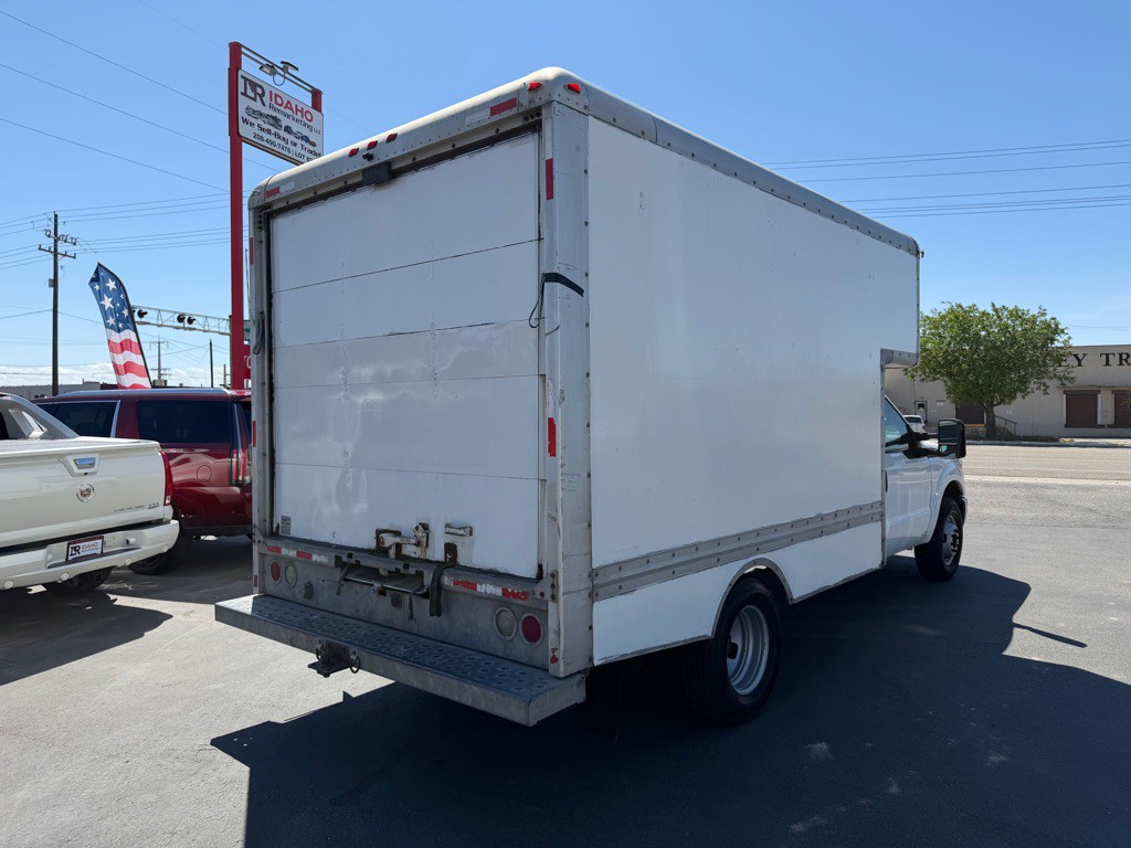 2016 Ford F-350 Image 5