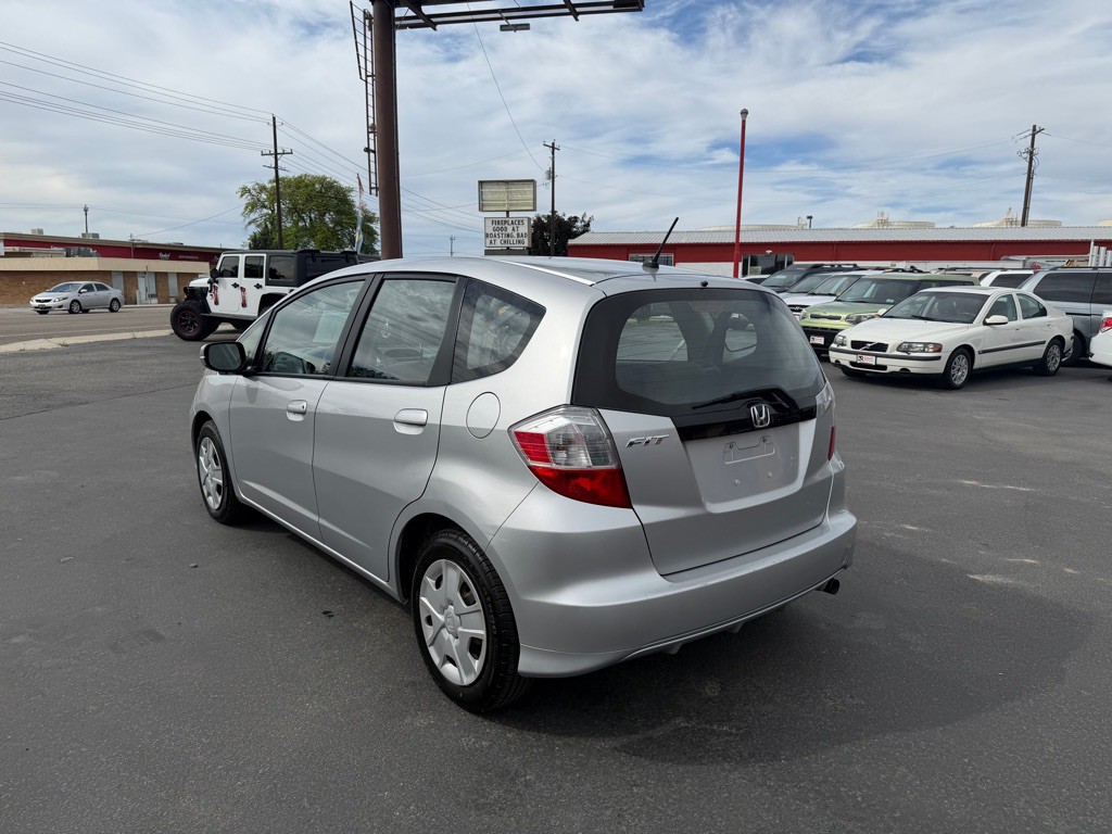 2013 Honda Fit Image 4