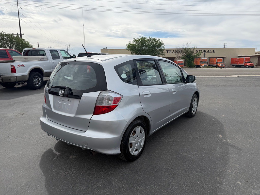 2013 Honda Fit Image 5