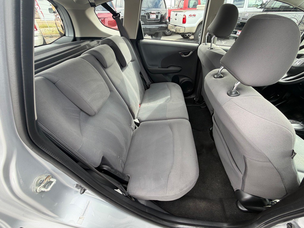 2013 Honda Fit Image 8