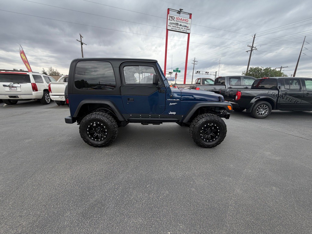 2002 Jeep Wrangler Image 2