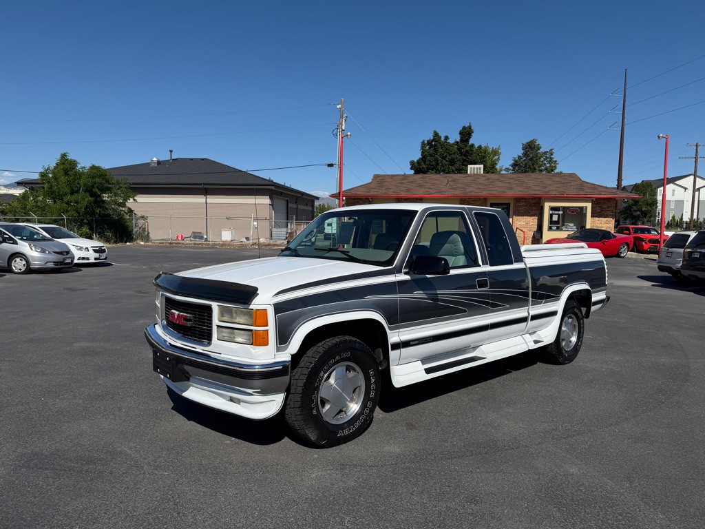 1996 GMC Sierra Image 2