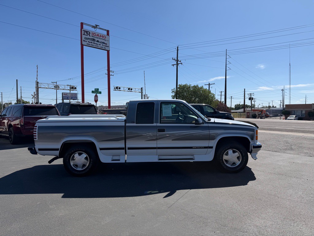 1996 GMC Sierra Image 6
