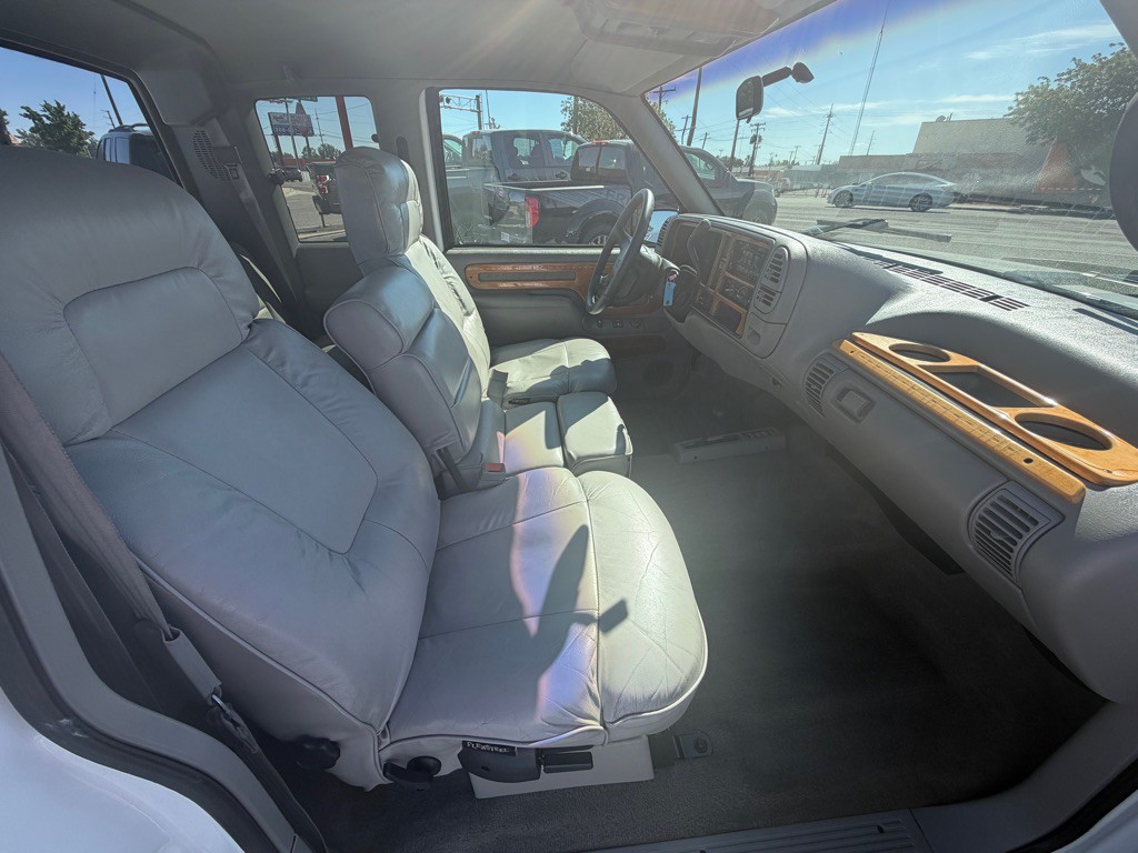 1996 GMC Sierra Image 7