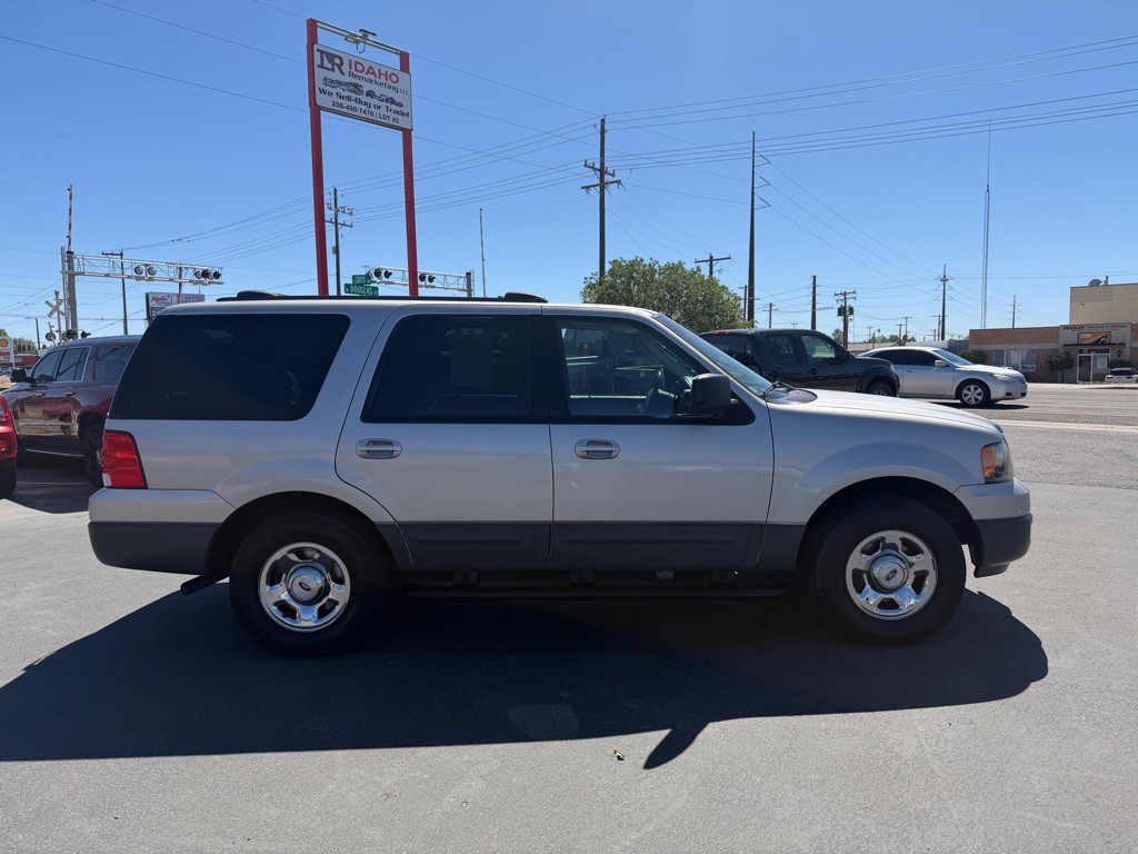 2003 Ford Expedition Image 6