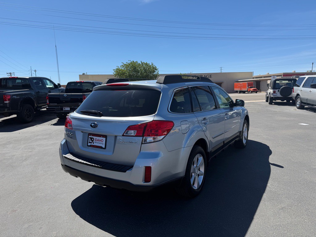 2013 Subaru Outback Image 5