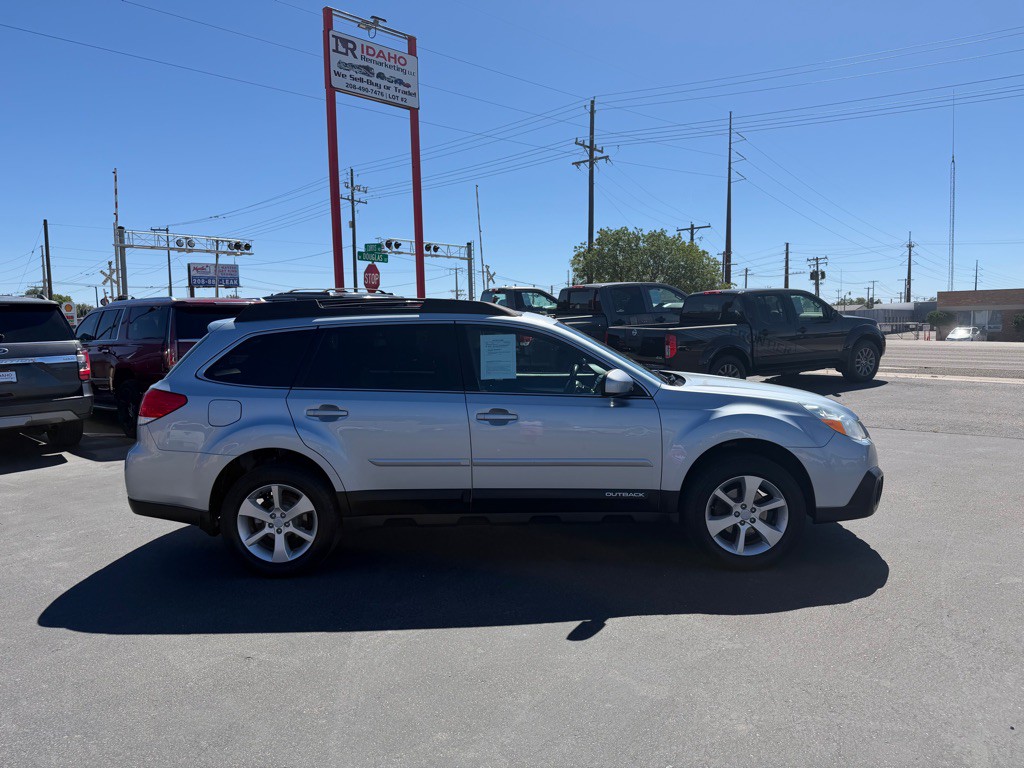 2013 Subaru Outback Image 6