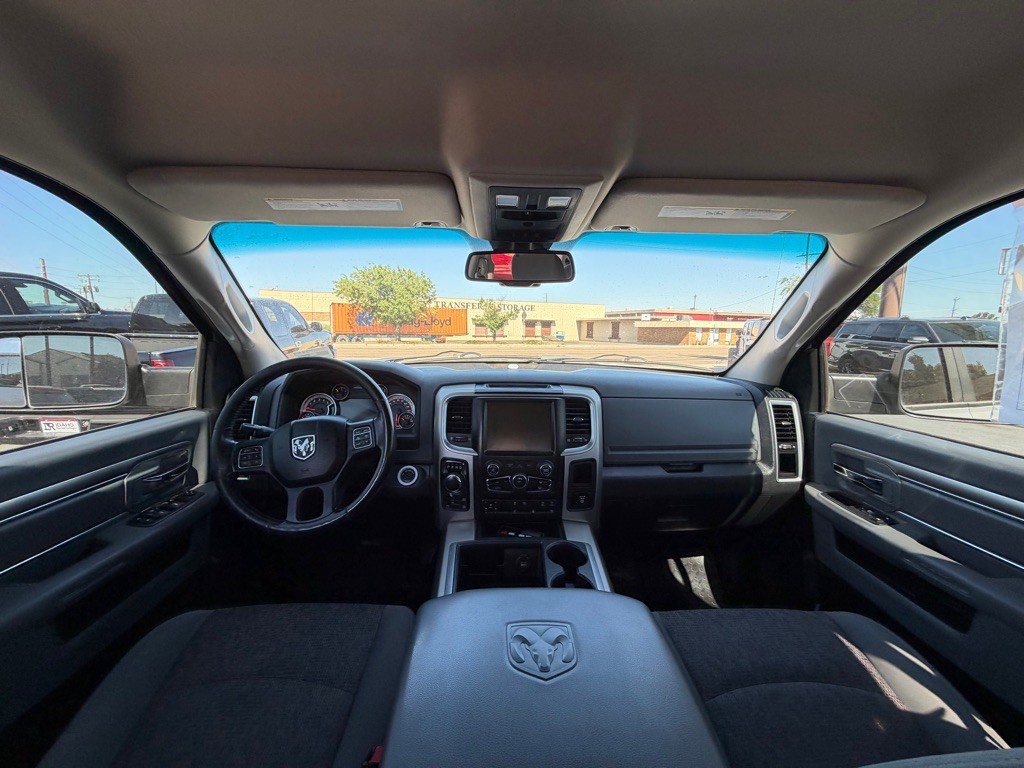 2015 RAM 1500 Image 11