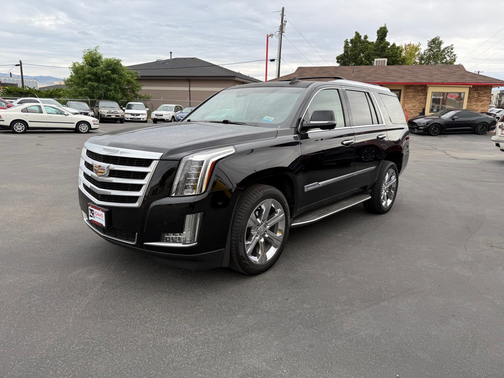 2015 Cadillac Escalade Image 2
