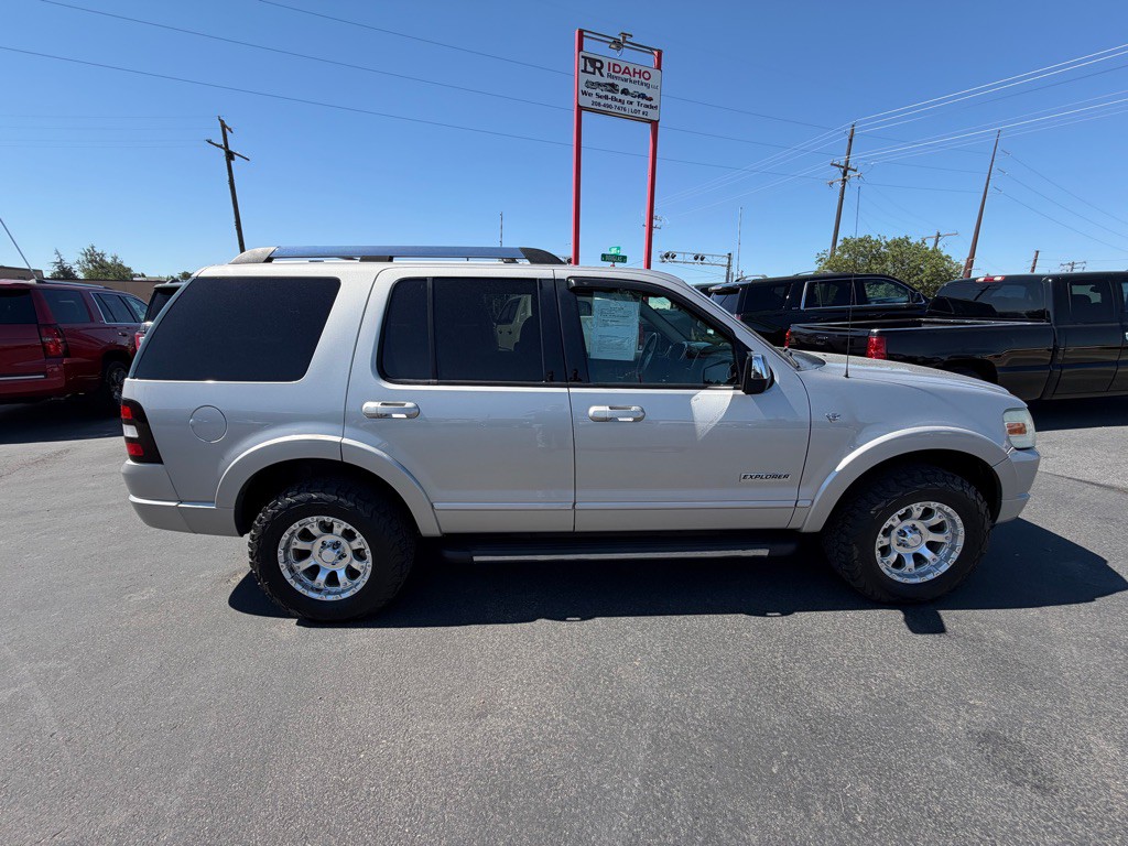 2007 Ford Explorer Image 6