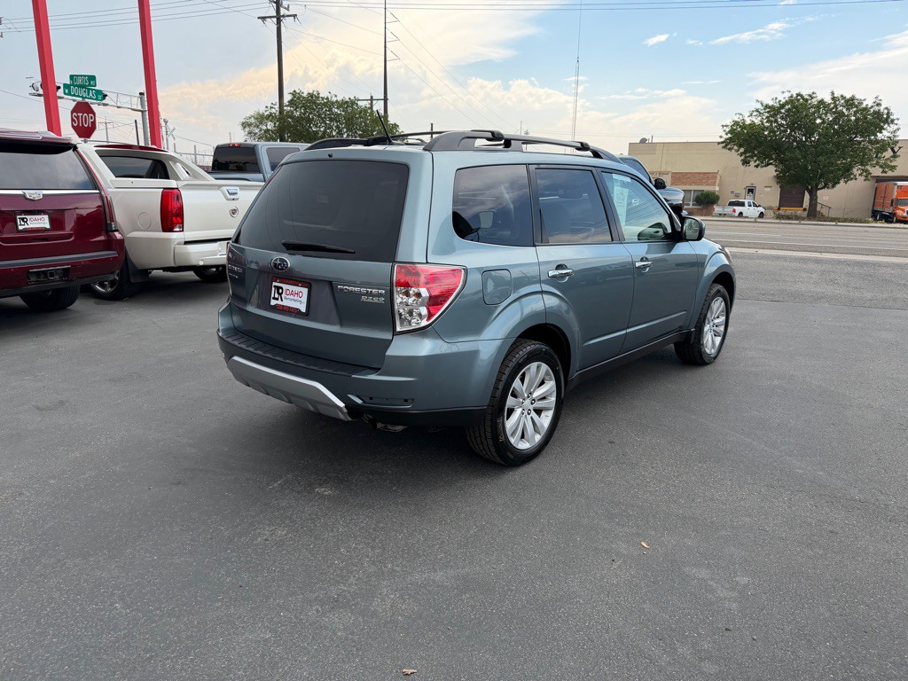 2011 Subaru Forester Image 5