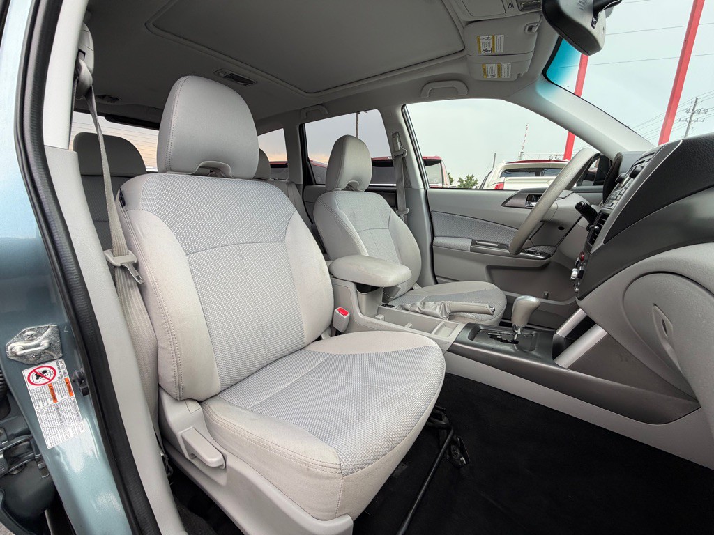 2011 Subaru Forester Image 8