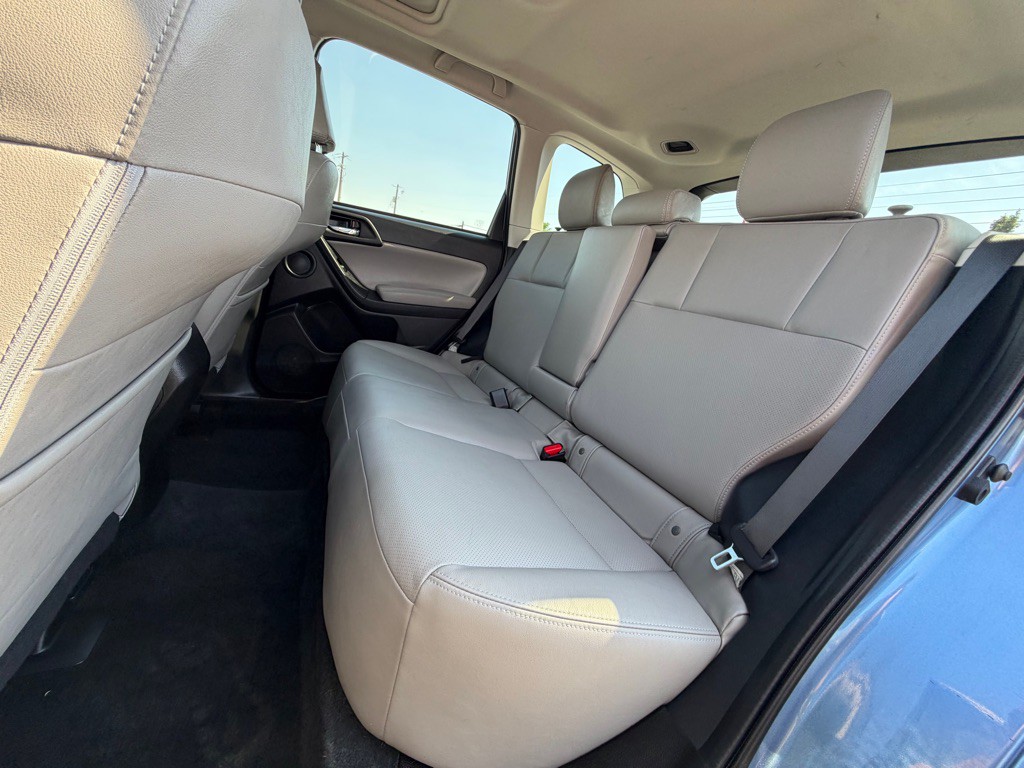2015 Subaru Forester Image 9